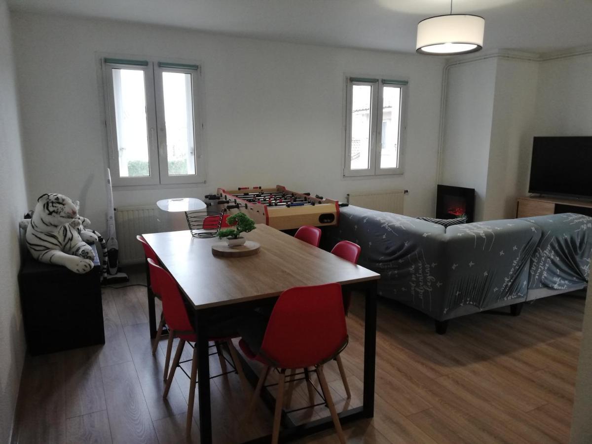 Grand T3 Avec Clim, Parking Et Terrasse Privative - Agen Exterior foto