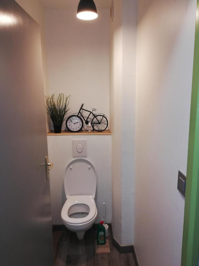 Grand T3 Avec Clim, Parking Et Terrasse Privative - Agen Exterior foto