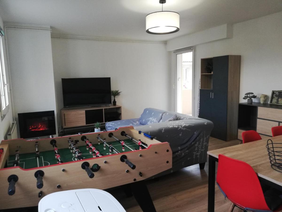 Grand T3 Avec Clim, Parking Et Terrasse Privative - Agen Exterior foto