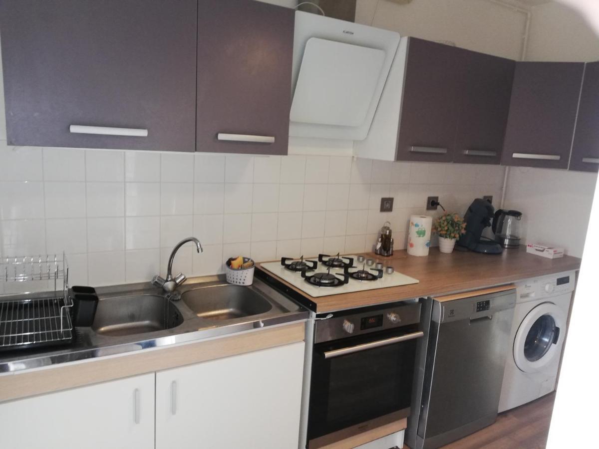 Grand T3 Avec Clim, Parking Et Terrasse Privative - Agen Exterior foto
