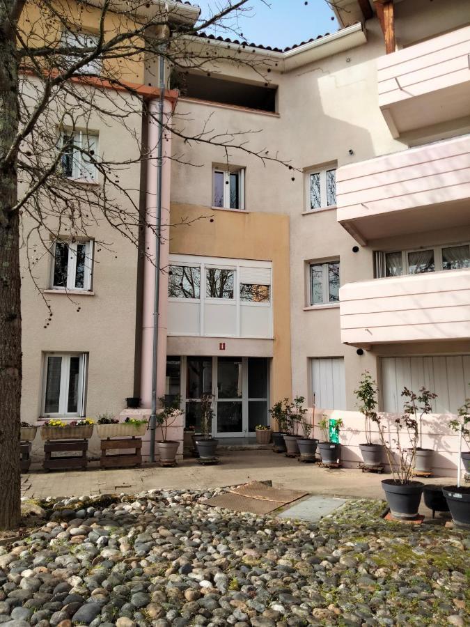 Grand T3 Avec Clim, Parking Et Terrasse Privative - Agen Exterior foto